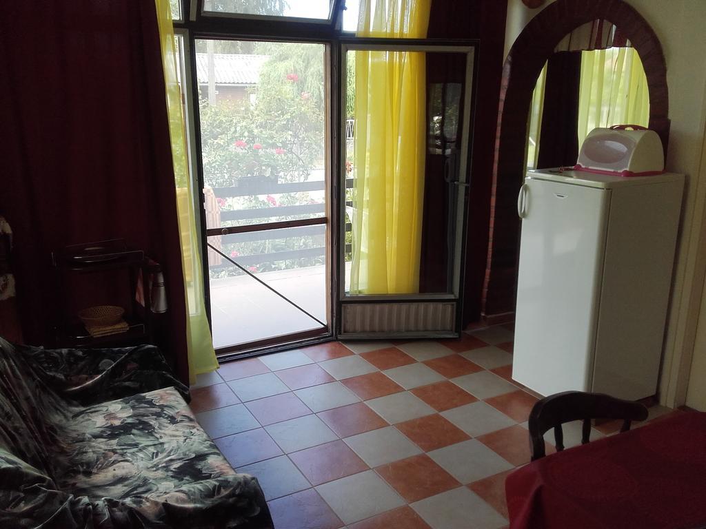 Janos Nyaralo Villa Balatonmáriafürdő Екстериор снимка